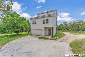 2488 Waterfront Park Dr in Canyon Lake, TX - Building Photo - Building Photo