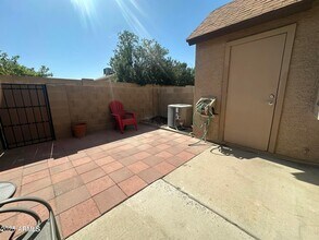 7977 W Wacker Rd in Peoria, AZ - Building Photo - Building Photo