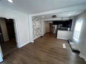 1056 Welch St SW in Atlanta, GA - Building Photo - Building Photo