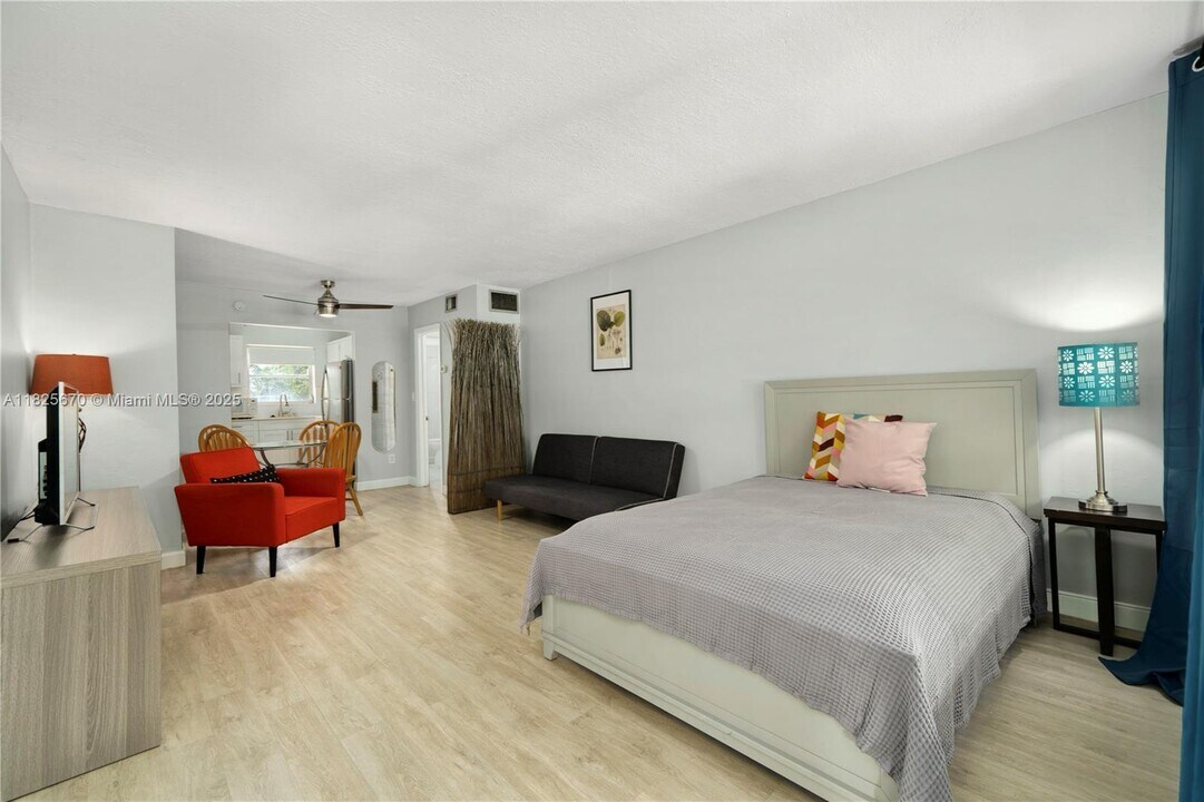 631 Jefferson Ave in Miami Beach, FL - Building Photo