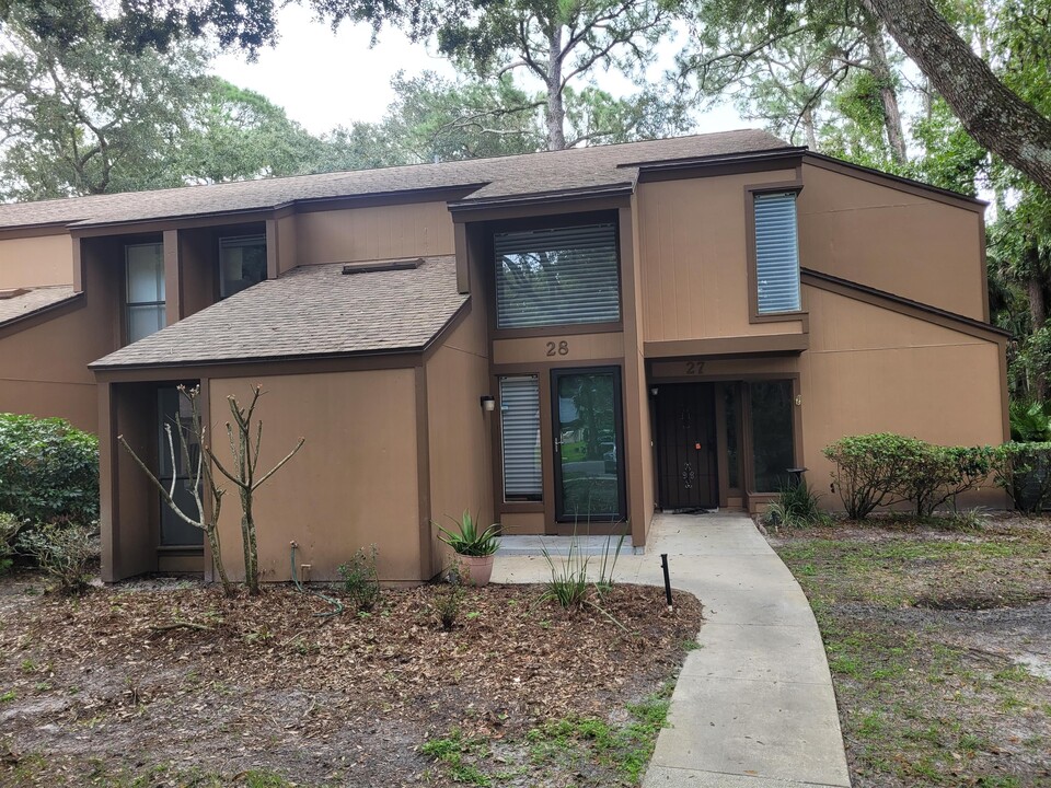 27 Fairways Cir in Palm Coast, FL - Building Photo