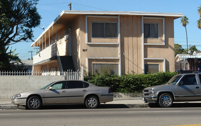 7617 S Broadway in Los Angeles, CA - Building Photo - Building Photo