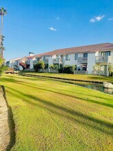 43376 Cook St in Palm Desert, CA - Foto de edificio - Building Photo