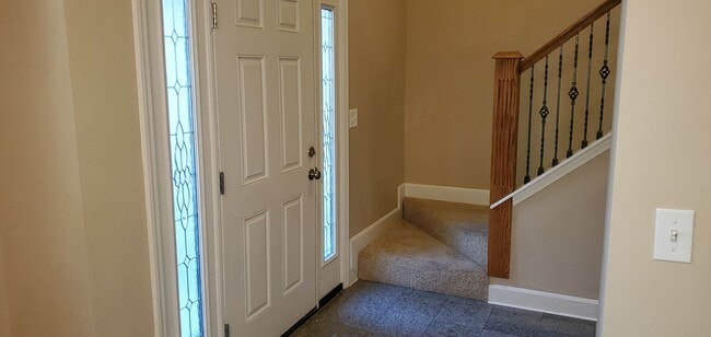 405 S Village Cir in Columbia, MO - Building Photo - Building Photo