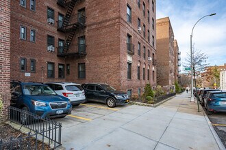 The Thomas Edison in Forest Hills, NY - Building Photo - Building Photo