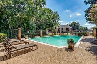 Highland Cove in Waco, TX - Foto de edificio - Building Photo