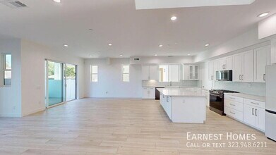 8444 Camelia Ct in Los Angeles, CA - Building Photo - Building Photo