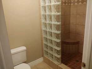 1024 Shadow Point Dr in Saint George, UT - Foto de edificio - Building Photo