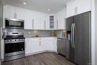 246 Terrace in Bayport, NY - Building Photo - Building Photo