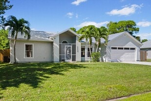 2230 SE Dill Ln in Port St. Lucie, FL - Building Photo