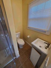 626 Thomas St in Orange, NJ - Building Photo - Building Photo