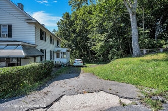 1307 Wood St in Scranton, PA - Building Photo - Building Photo