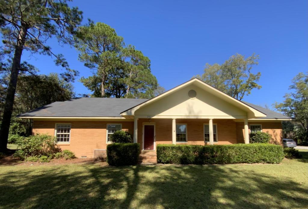 201 Highland Rd in Statesboro, GA - Building Photo