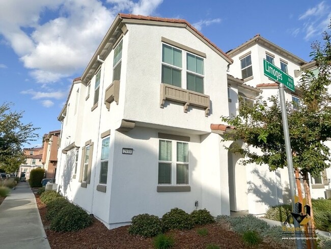 property at 2939 Limoges Walk