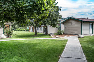 The Landing off Pines in Spokane, WA - Building Photo - Building Photo