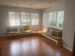 5208 Wilkinson Ave, Unit 4 in Los Angeles, CA - Building Photo - Building Photo