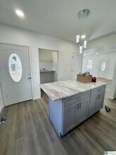 151 Utica Ave in Wind Gap, PA - Foto de edificio - Building Photo