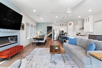 7309 Sunset Blvd in Rowlett, TX - Building Photo - Building Photo