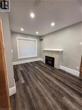 16 Cedar Ave in Hamilton, ON - Building Photo - Building Photo