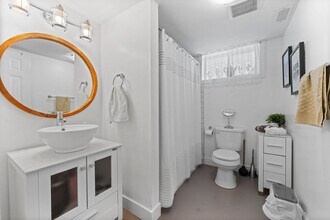 148 University Ave E in Cobourg, ON - Building Photo - Building Photo