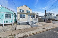 258 Kearney Ave photo'