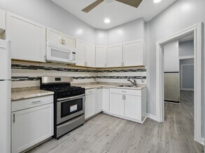 164 Grant Ave in Jersey City, NJ - Building Photo - Building Photo