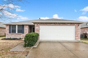 8422 Jacaranda Way in Arlington, TX - Building Photo