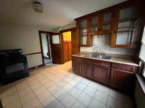 3706 Stickney Ave in Cleveland, OH - Building Photo - Building Photo