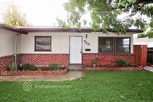 720 Highlander Ave in La Habra, CA - Building Photo