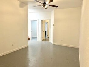 354 Co Rd 777 in Buna, TX - Building Photo - Building Photo
