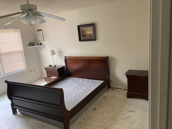 property at 12208 Wye Oak Commons Cir