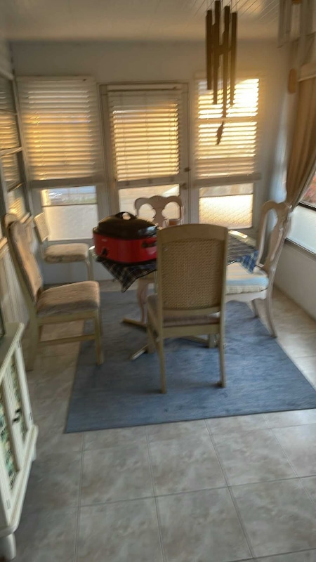 16416 US Hwy 19 N in Clearwater, FL - Foto de edificio - Building Photo