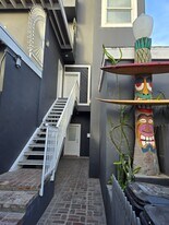 4431 S Centinela Ave, Unit 5 in Los Angeles, CA - Building Photo