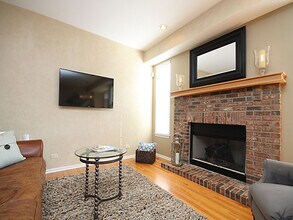 5203 Scott Cir in Lisle, IL - Building Photo - Building Photo