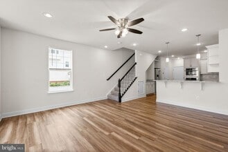 7131 Beaumont Place in Hanover, MD - Foto de edificio - Building Photo