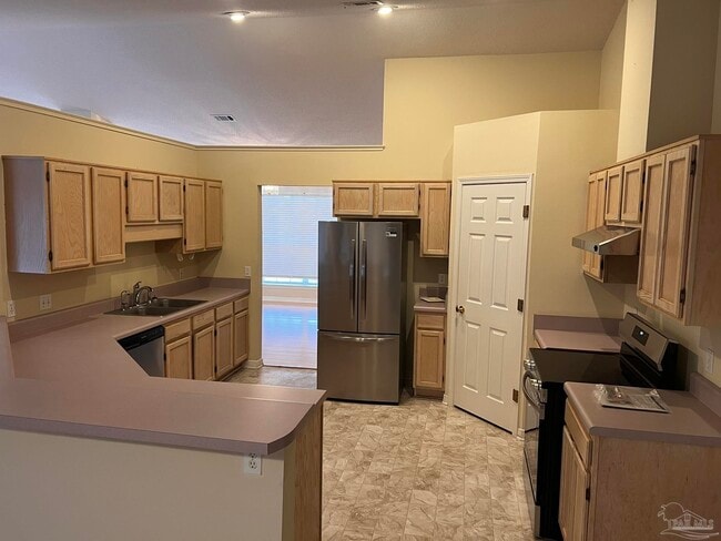 1841 Southbay Dr in Pensacola, FL - Building Photo - Building Photo