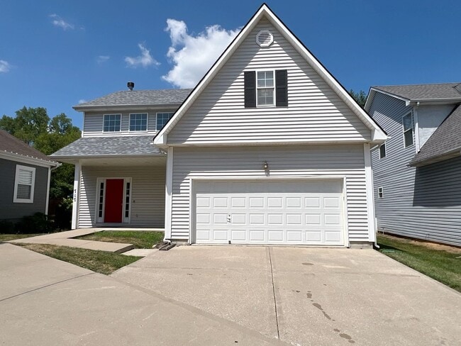 property at 717 E 124 St