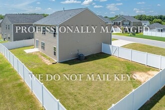 4051 Water Wheel Ln in Rocky Mount, NC - Building Photo - Building Photo
