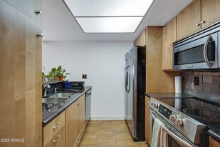 540 N May in Mesa, AZ - Building Photo