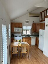 126 Lynn Ave in Hampton Bays, NY - Building Photo - Building Photo
