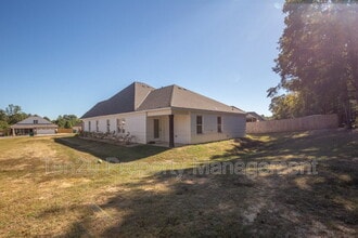 66 Quail Run Ave in Smiths Station, AL - Building Photo - Building Photo
