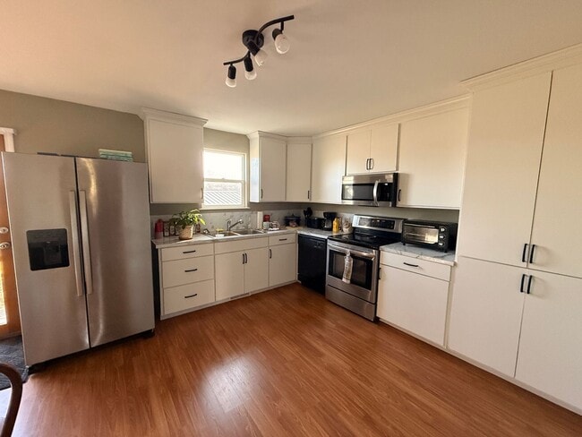 property at 115 Oak St