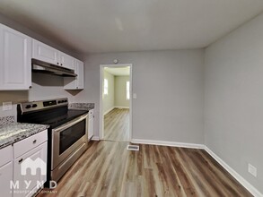 505 Sinclair St in Charlotte, NC - Building Photo - Building Photo