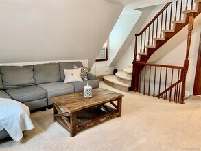 1 Library Rd in Tuxedo Park, NY - Building Photo - Building Photo