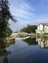 2712 Strongs Dr, Unit 1 in Venice, CA - Building Photo - Building Photo