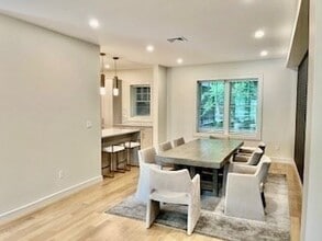 1574 Beacon St in Brookline, MA - Building Photo - Building Photo
