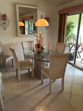 7 Lexington Ln E in Palm Beach Gardens, FL - Building Photo - Building Photo