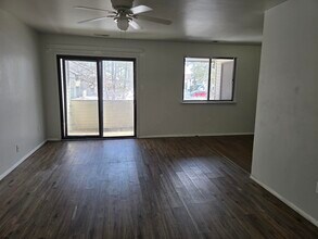 2608 Woodlands Dr in Hamilton, NJ - Building Photo - Building Photo