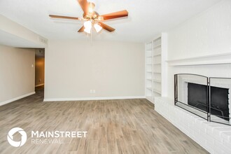 6308 Pine St in Rowlett, TX - Building Photo - Building Photo