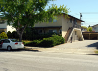 1662 Ontario Dr in Sunnyvale, CA - Foto de edificio - Building Photo